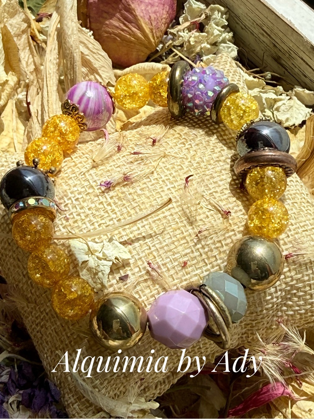 Yellow quartz Gold and Lavender Mixed-Bead Stretch Bracelet